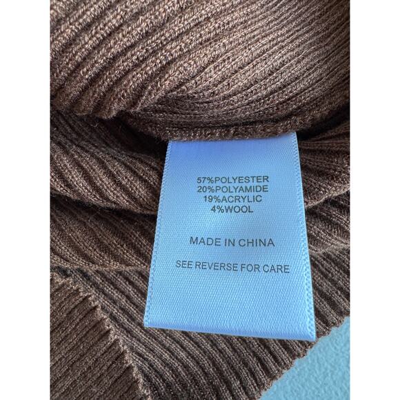 3 for $9 Lucy Paris Cross V Neck Long Sleeve Sweater XS NWT - Picture 5 of 6